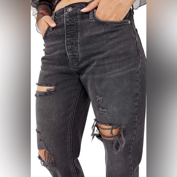 Free People We The Free Tapered Baggy Boyfriend Distressed Jeans Obsidian NEW - Picture 8 of 16